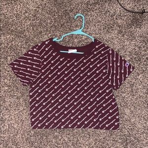 Cropped Champion tee